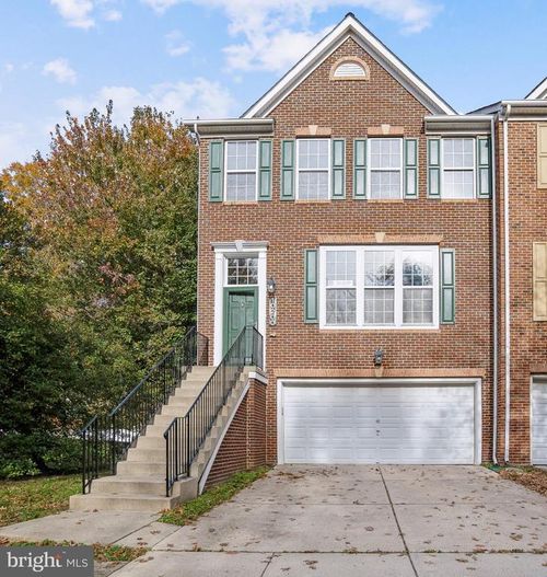 10200 Nareen St, UPPER MARLBORO, MD, 20774-1499 | Card Image