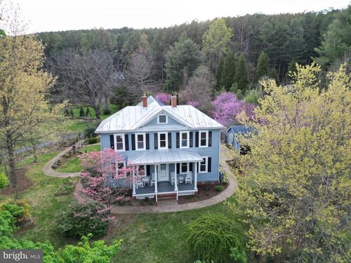 104 Wesley Ln, BENTONVILLE, VA, 22610-2636 | Card Image