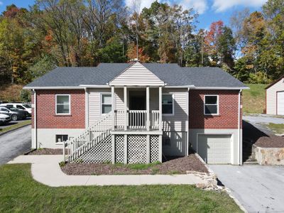 3107 E Cumberland Rd, Home with 0 bedrooms, 1 bathrooms and null parking in Bluefield WV | Image 2