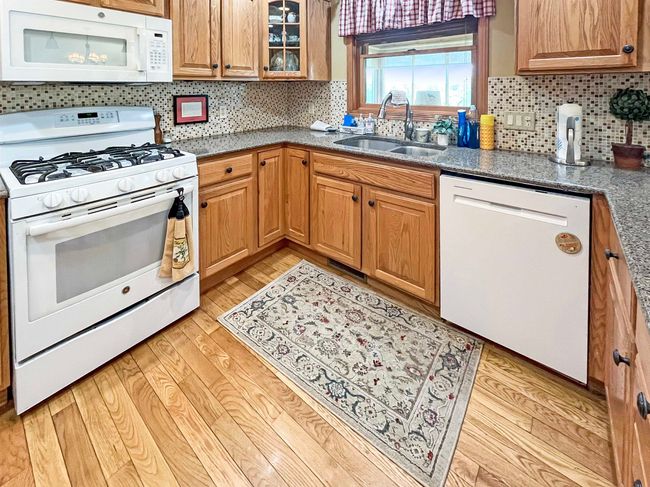 23-28 Broadview Dr, House other with 4 bedrooms, 3 bathrooms and null parking in LANARK IL | Image 12