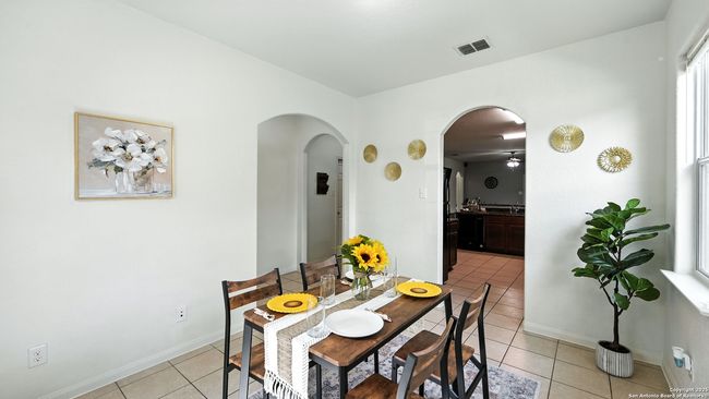 6738 Luckey Tree, House other with 4 bedrooms, 3 bathrooms and null parking in San Antonio TX | Image 8