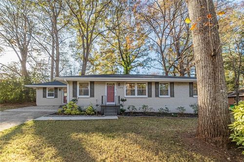 1395 Dennis Dr, Decatur, GA, 30032-3119 | Card Image