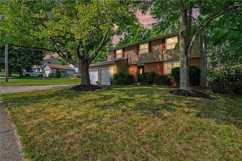 5627 Crestview Dr, Fairfield, OH, 45014-5029 | Card Image