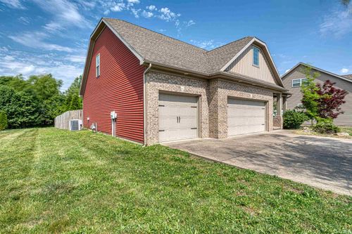 3749 Arbor Pointe Dr, Newburgh, IN, 47630-7808 | Card Image