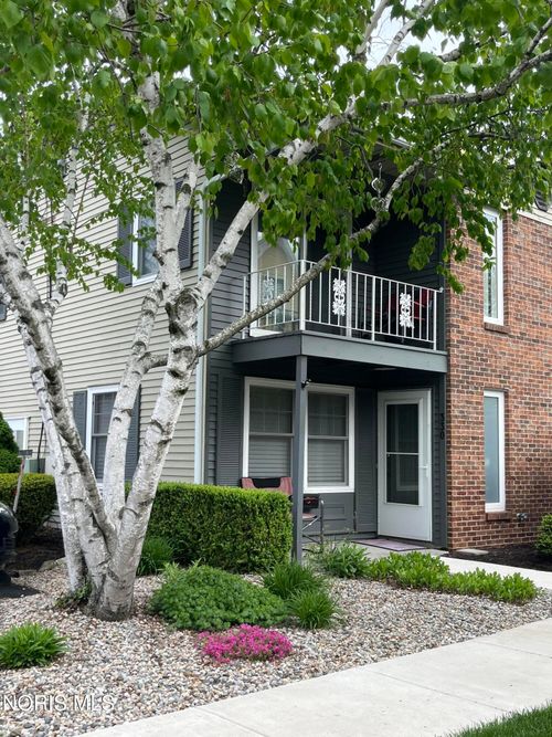330 Butler St, Bryan, OH, 43506-1607 | Card Image