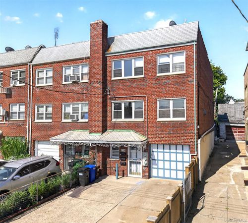 6144 164th Street, New York, NY, 11365 | Card Image