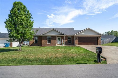 1034 Rueland Dr, Lawrenceburg, KY, 40342-9093 | Card Image