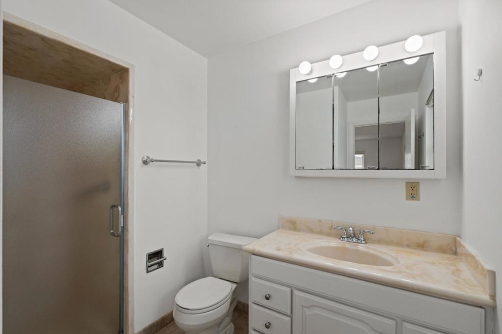 Residential in Burlingame 4