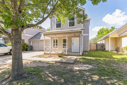 1107 E 3rd St, Georgetown, TX, 78626-5158 | Card Image