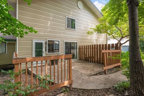 2783 Upland Ct, Plymouth, MN, 55447-1947 | Card Image