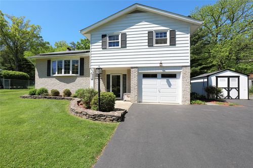 26 Frederick Dr, Lake Katrine, NY, 12449-5035 | Card Image