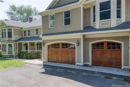 30 Cadwell Pl, Branford, CT, 06405-3101 | Card Image