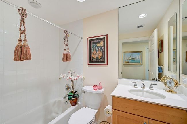 APT-502 - 409 N Point Rd, Condo with 3 bedrooms, 3 bathrooms and null parking in OSPREY FL | Image 28