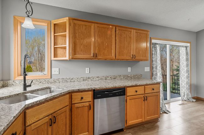 1472 16th Ave SE - Kitchen | Image 8