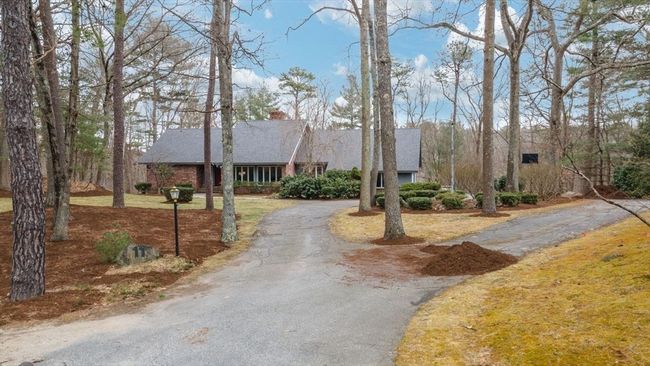 11 Devonshire Rd, House other with 3 bedrooms, 3 bathrooms and 8 parking in Middleton MA | Image 42