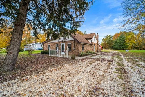 6050 Shaffer Rd Nw, Warren, OH, 44481-9317 | Card Image