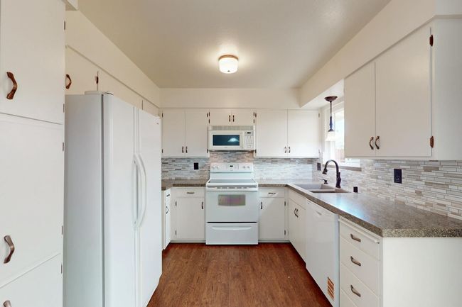 APT-2 - 102 E 18 Th St, Condo with 1 bedrooms, 1 bathrooms and null parking in Marysville CA | Image 23