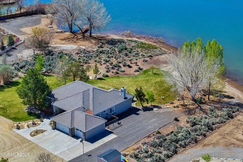 1608 E Valley Rd, Gardnerville, NV, 89410-6682 | Card Image