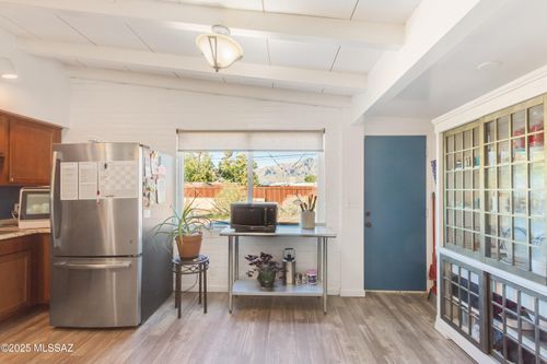 3927 E Lind Road, Tucson, AZ, 85712 | Card Image