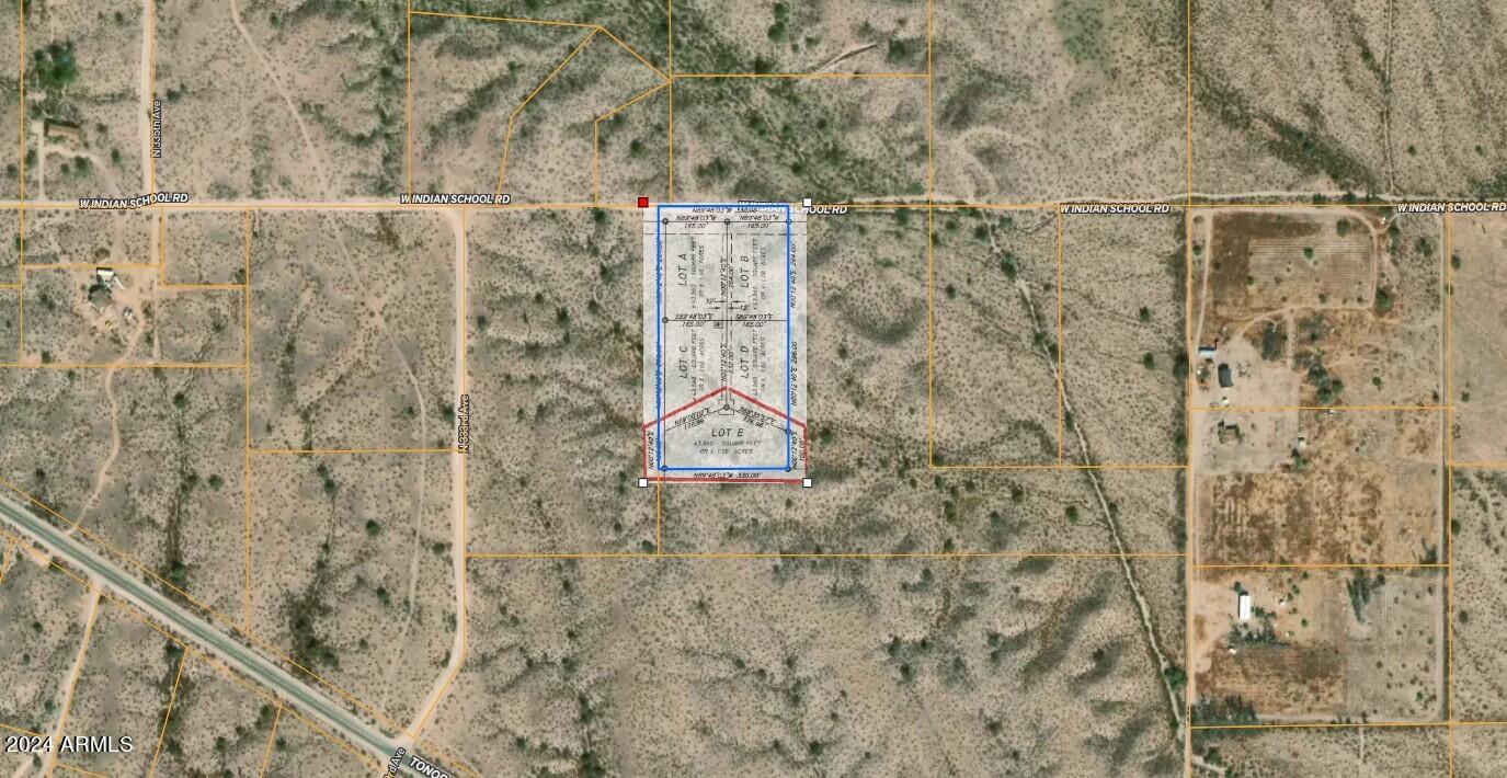 Land in Tonopah