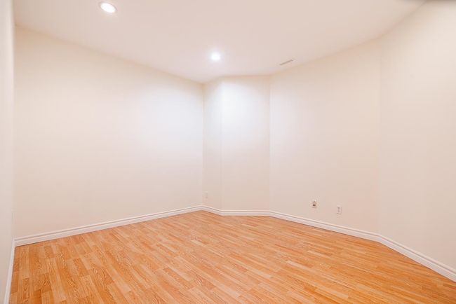 23819 Zeron Ave, House other with 6 bedrooms, 3 bathrooms and 4 parking in Maple Ridge BC | Image 31