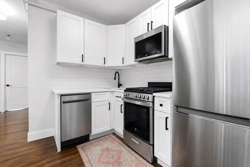 1-168 Endicott St, Boston, MA, 02113 | Card Image