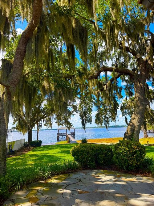 1341 W Lakeshore Dr, CLERMONT, FL, 34711-2939 | Card Image