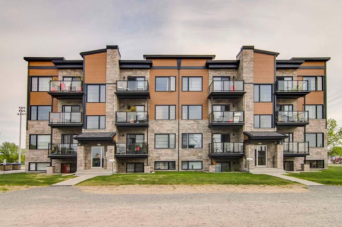 Residential Lease in Vaudreuil-Dorion 2