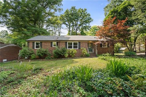 406 S Cliffdale Dr, Winston-Salem, NC, 27104-3808 | Card Image