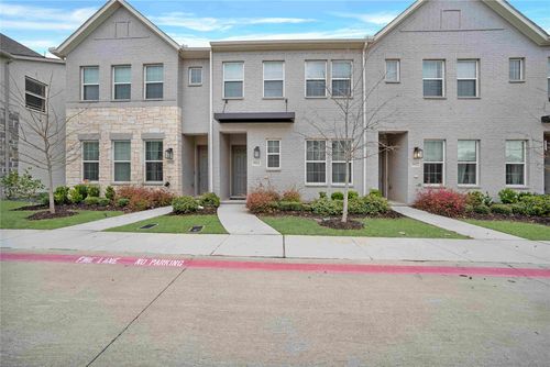 9916 Hennings Street, Irving, TX, 75063 | Card Image