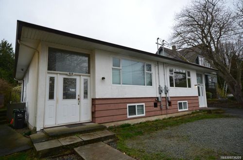 450-452 Craigflower Rd, Victoria, BC, V9A2V8 | Card Image