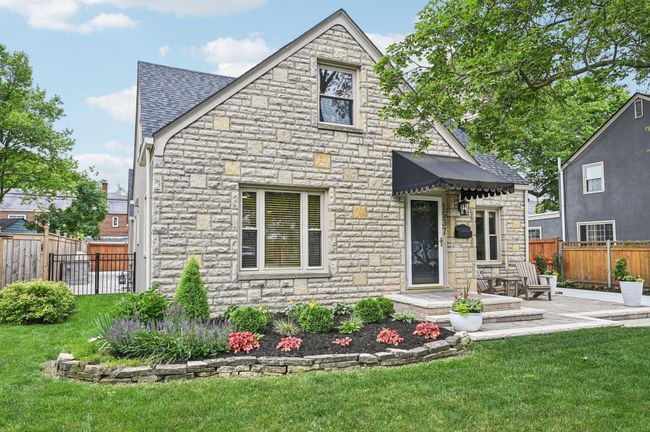 1537 Barrington Rd, House other with 4 bedrooms, 3 bathrooms and null parking in Upper Arlington OH | Image 4