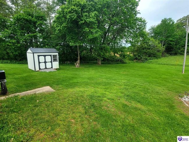 4964 Highway 566, House other with 3 bedrooms, 2 bathrooms and null parking in Magnolia KY | Image 50