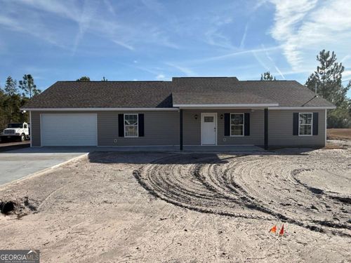 72 Hawks Pl, Waynesville, GA, 31566-5246 | Card Image