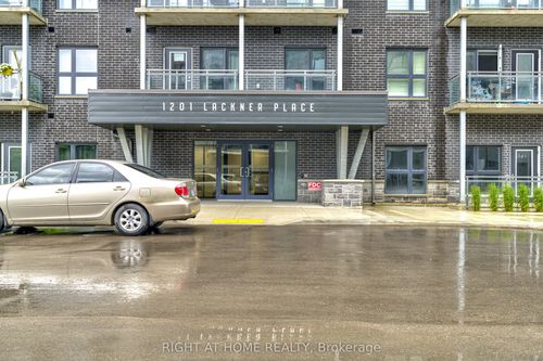 304-1201 Pl Lackner, Kitchener, ON, N2A0L4 | Card Image