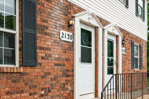 2120 Sprucefield Rd, Columbus, OH, 43229-9115 | Card Image