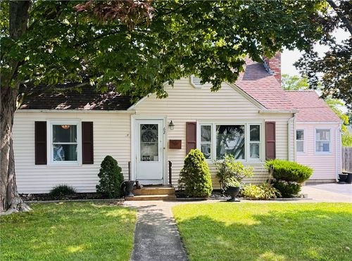 62 Stone Ave, Warwick, RI, 02889-8624 | Card Image