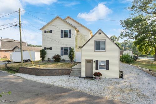 576 Saunders Ave, Coventry Township, OH, 44319-2291 | Card Image