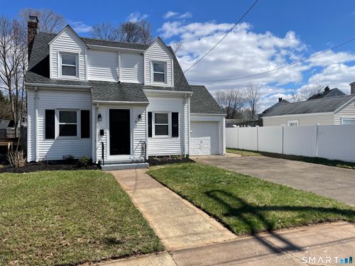 9 Bank St, Hamden, CT, 06514-3407 | Card Image