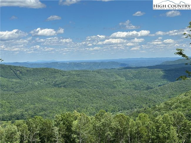 151 Cascade Dr, House other with 1 bedrooms, 1 bathrooms and null parking in Purlear NC | Image 46