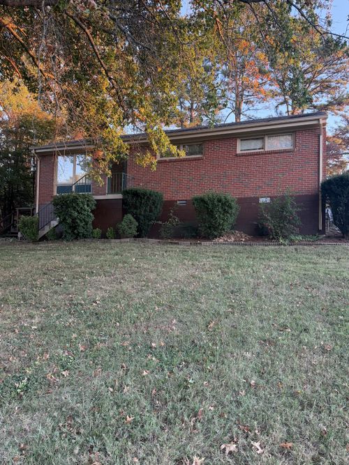 105 Valley Dr, Springfield, TN, 37172 | Card Image