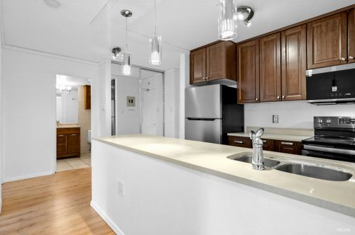 707-2008 Fullerton Ave, North Vancouver, BC, V7P3G7 | Card Image