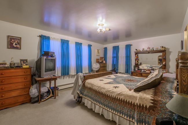 Primary Bedroom suite. | Image 10