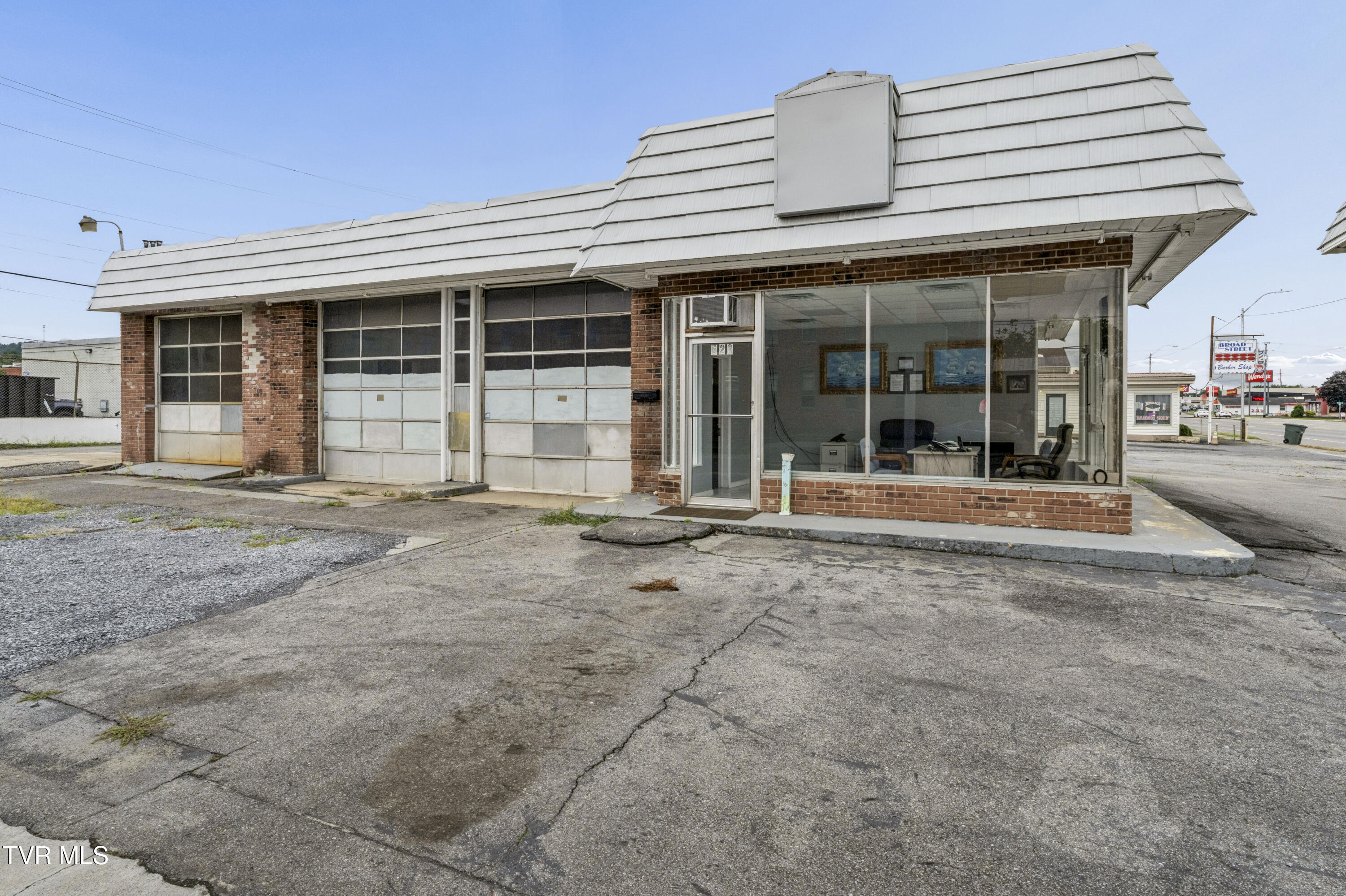520 Broad St, Elizabethton, TN 37643