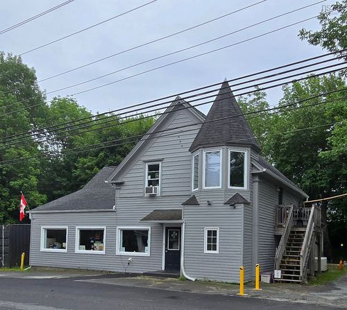 3675 Highway 3, Brooklyn, NS, B0J1H0 | Card Image