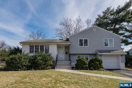 45 Kershner Pl, Fair Lawn, NJ, 07410-5320 | Card Image