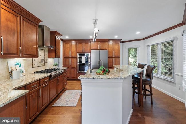 8924 Cross Chase Cir, House other with 4 bedrooms, 5 bathrooms and null parking in LORTON VA | Image 21