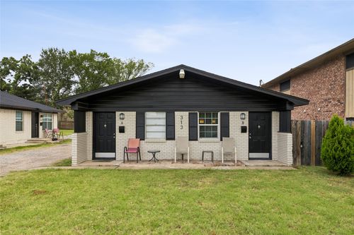 313 E Mitchell - Unit B Street, Arlington, TX, 76010 | Card Image