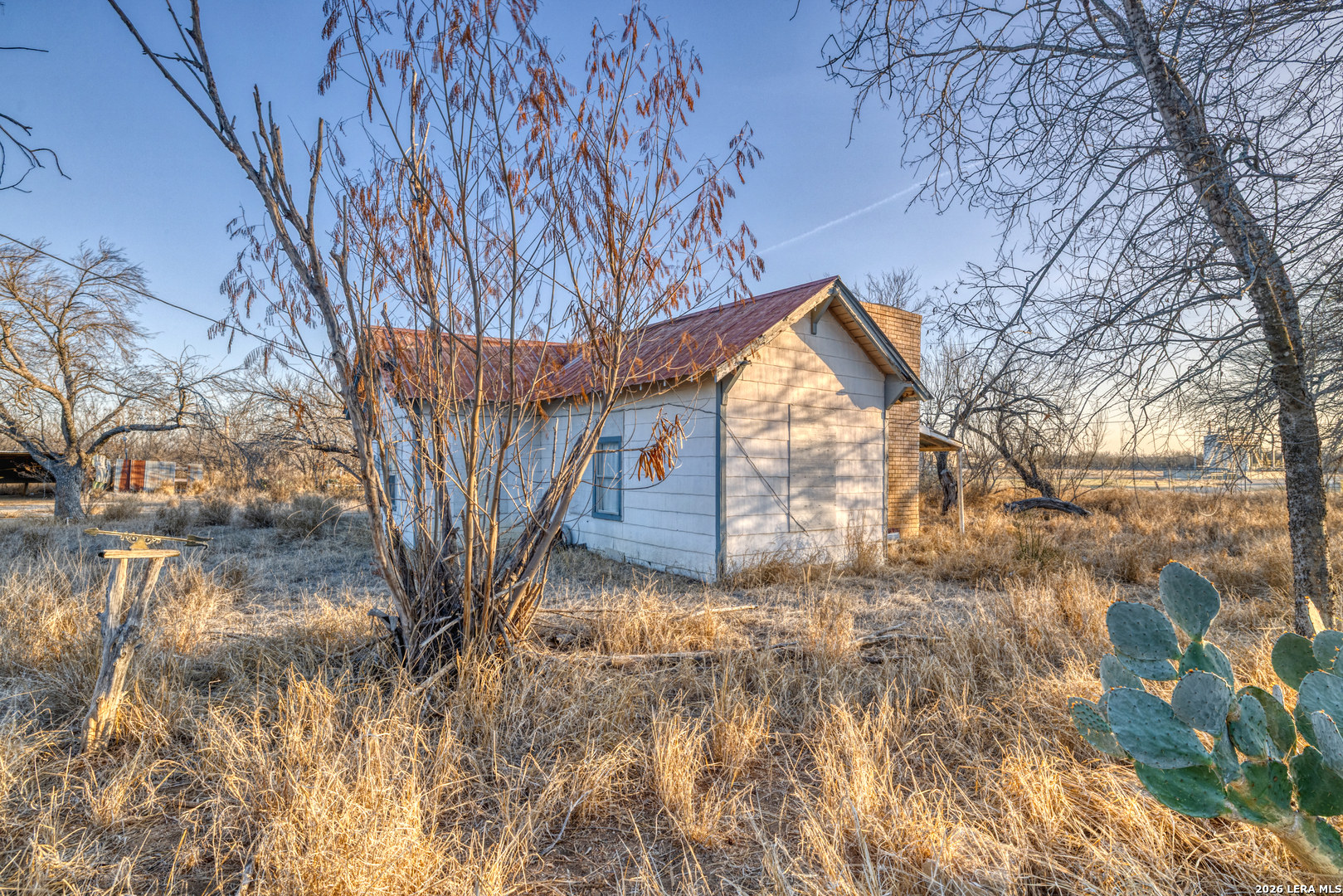 Residential in Carrizo Springs 5
