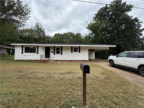 909 Riddell St, Clarksville, AR, 72830-2001 | Card Image